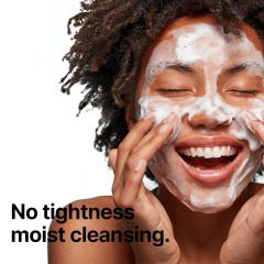 Alternative view of ژل پاک کننده و ترمیم‌کننده بتا پانتنول سام بای می