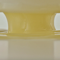 Alternative view of آمپول تقویت‌کننده رتینول 0.2 سنتلا ماداگاسکار اسکین 1004