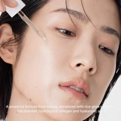 Alternative view of سرم درخشان کننده با عصاره برنج ارنسیا