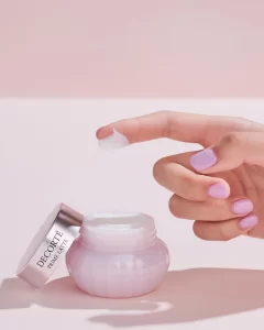 Alternative view of کرم کنستانتره پرایم لاته دکورته