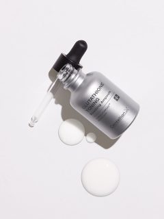 Alternative view of آمپول تقویت کننده و روشن کننده گلوتاتیون سنتلیان24