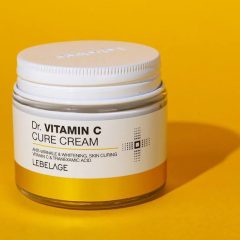 Alternative view of کرم درما دکتر ویتامین C لبلاژ