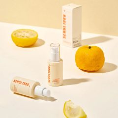 Alternative view of سرم درخشان‌کننده نیاسینامید ۱۵٪ + یوجا کی سکرت